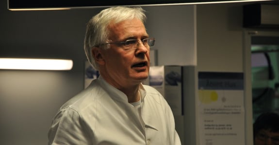 Man gives a speech at the inauguration of 10 state-of-the-art operating theaters at Roskilde Hospital
